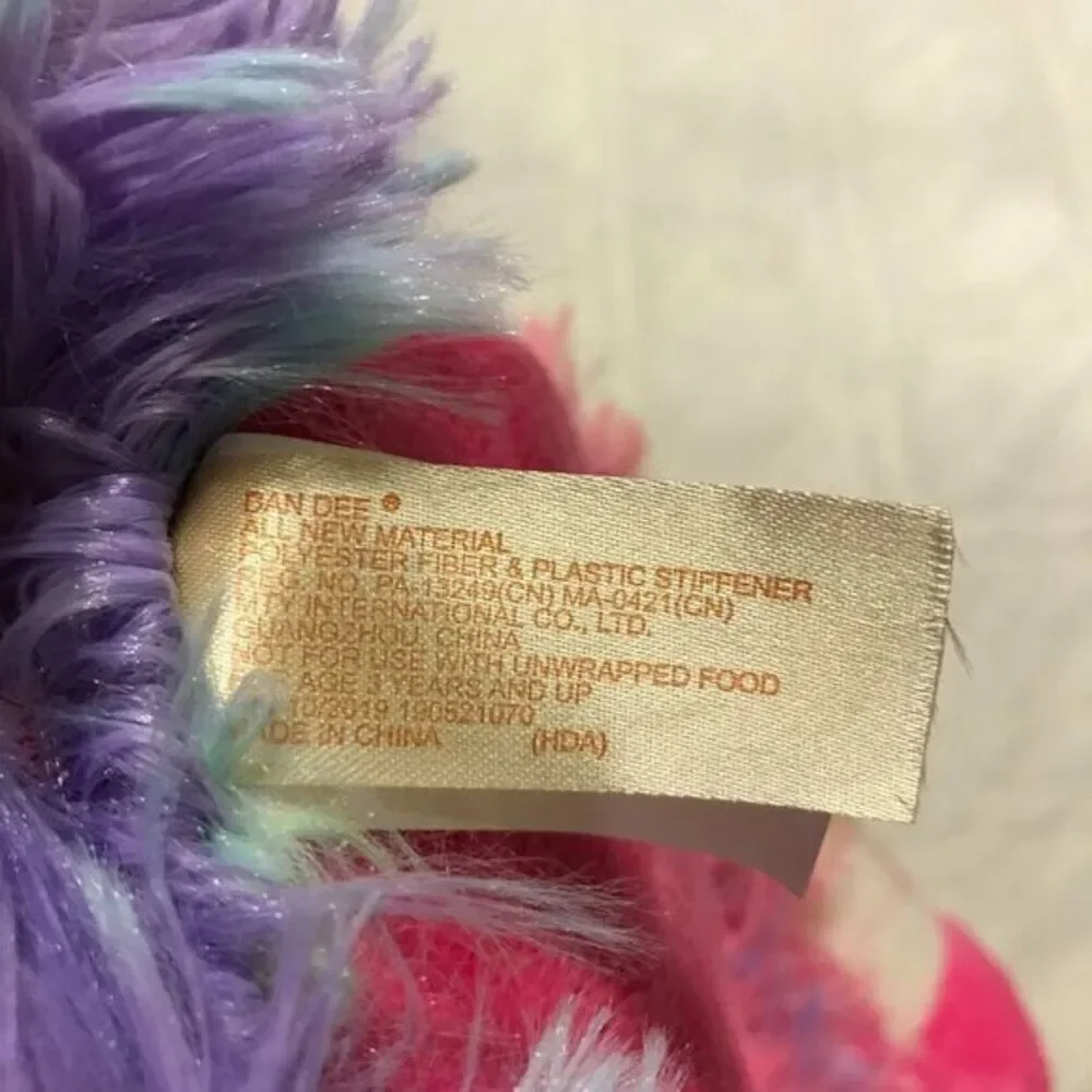 Dan‎ Dee Rainbow Lama bucket purse